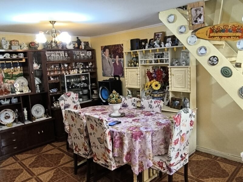 Casa 5 Dormitorios + 2 Baños | La Florida