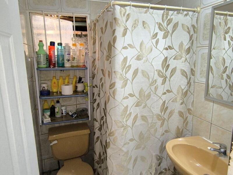 Casa 5 Dormitorios + 2 Baños | La Florida