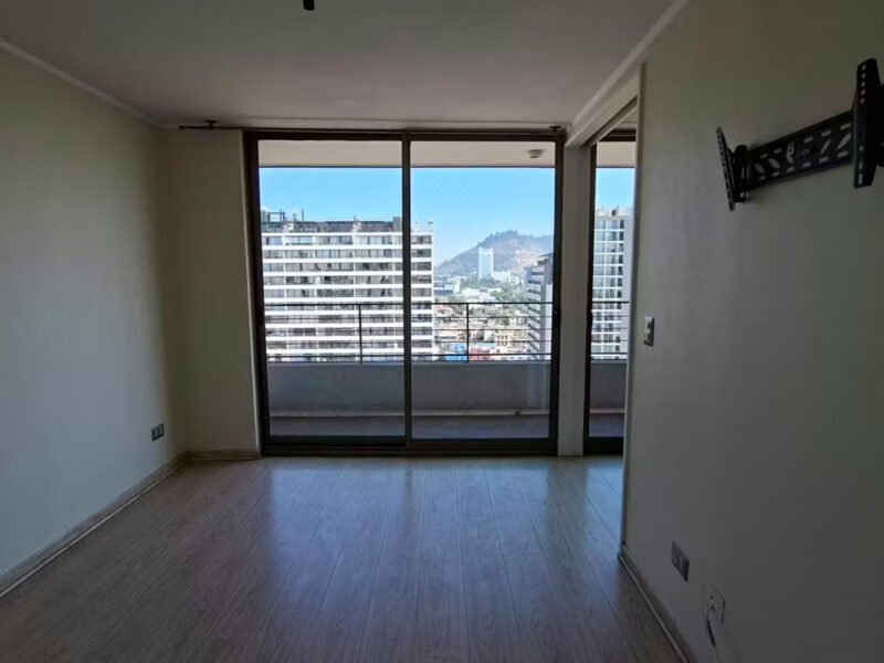 1 Dormitorio 1 Baño + estacionamiento | Metro Irarrazaval