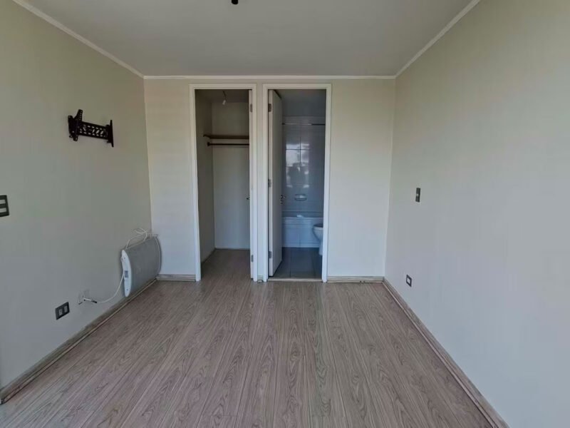 1 Dormitorio 1 Baño + estacionamiento | Metro Irarrazaval